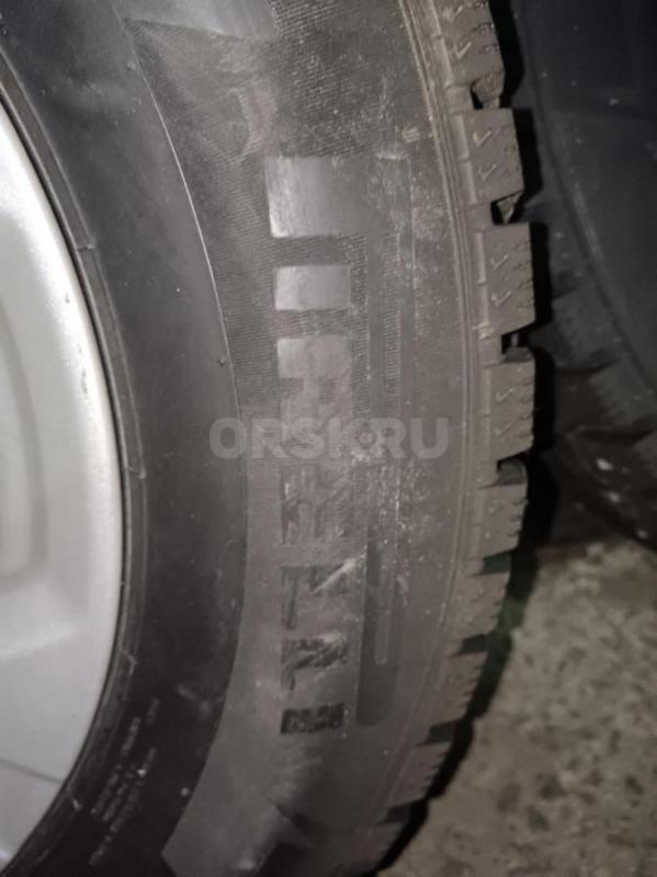 На Ниву Комплект зимней резины pirelli ice zero 215/65 р16 на зоводских литых дисках в отличном сост - Орск