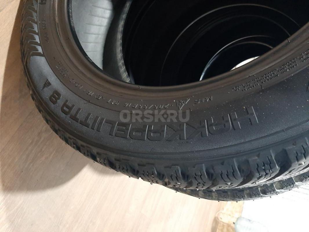 Продам шипованную резину, зима, nokian hakkapeliitta 8 205/55 r16, в хорошем состоянии - Орск