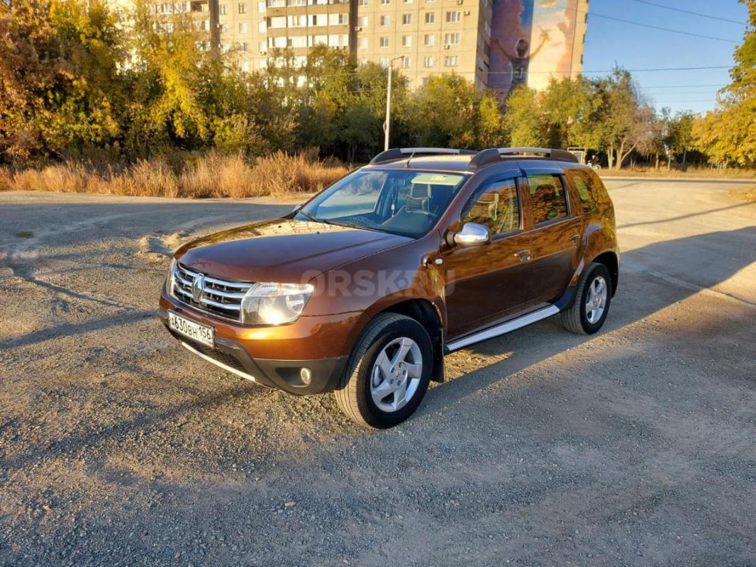 Продам RENAULT DUSTER 2.0 МТ 4х4 - июль 2013 г. - Орск