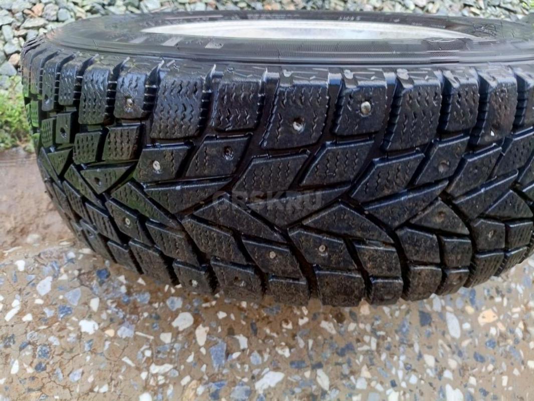 Продам зимнюю резину Dunlop 175/70R13 на литье. - Орск