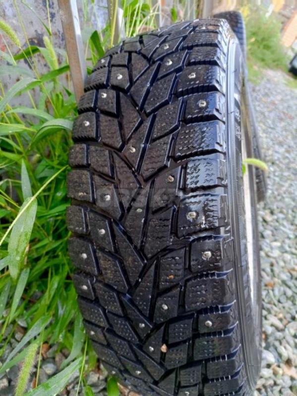 Продам зимнюю резину Dunlop 175/70R13 на литье. - Орск