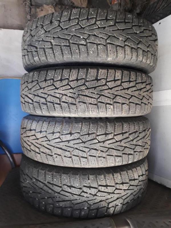 Комплект зимних шин Cordiant Snow Cross 175/70 R13 в хорошем состоянии , шипов много. - Орск