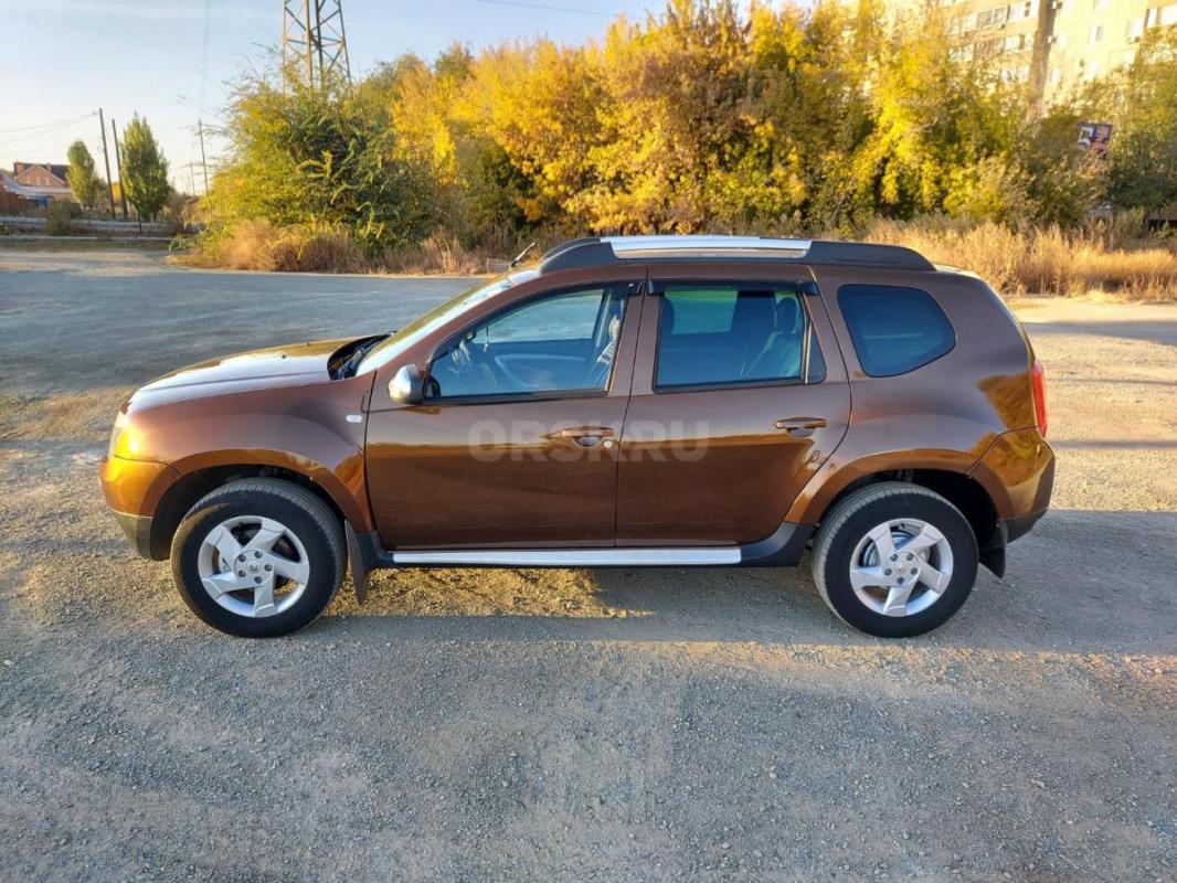 Продам RENAULT DUSTER 2.0 МТ 4х4 - июль 2013 г. - Орск