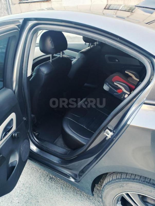 Продам Chevrolet Cruze, 2012 года,  кузов в родной краске, автомобиль от собственника владею больше - Орск