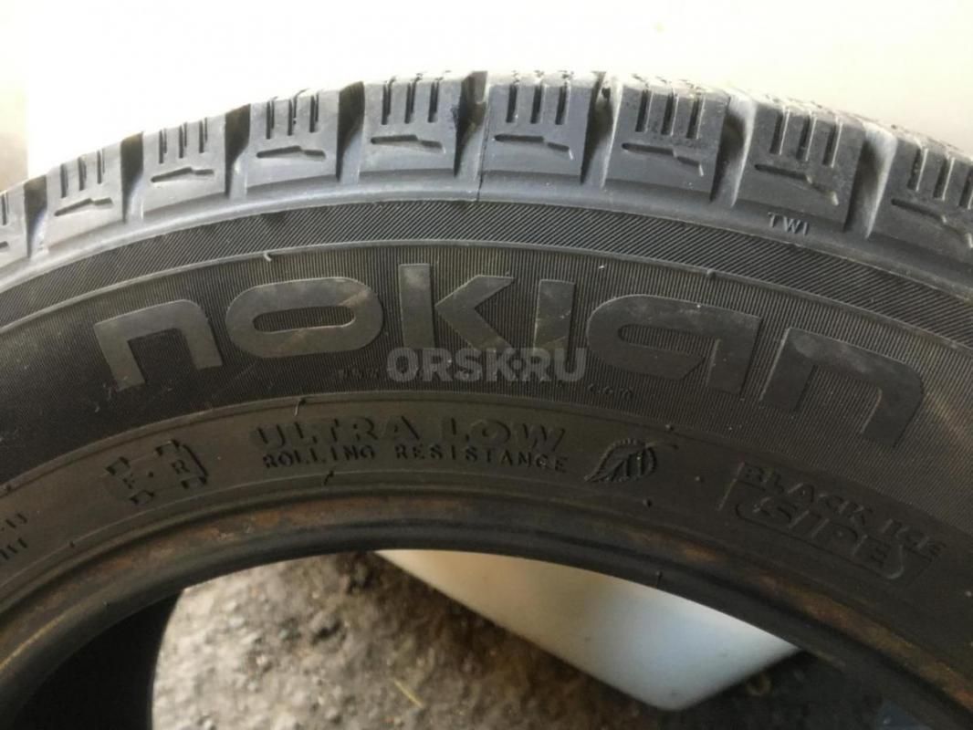 Комплект зимних липучки Nokian 175/65 R14 в отличном состоянии, протектор жирный, без грыж и порезов - Орск