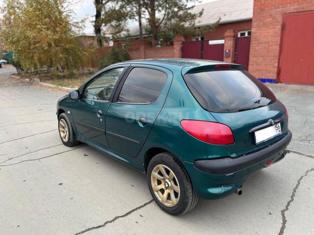 Продам Пежо 206 (Peugeot) 2004 года. - Орск