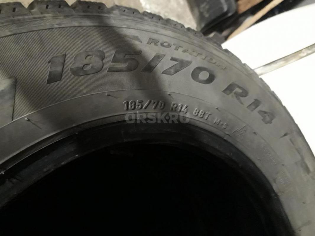 Зимние шины Pirelli Ice Zero 185/70 R14 в хорошем состоянии, без грыж и порезов, цена за комплект - Орск