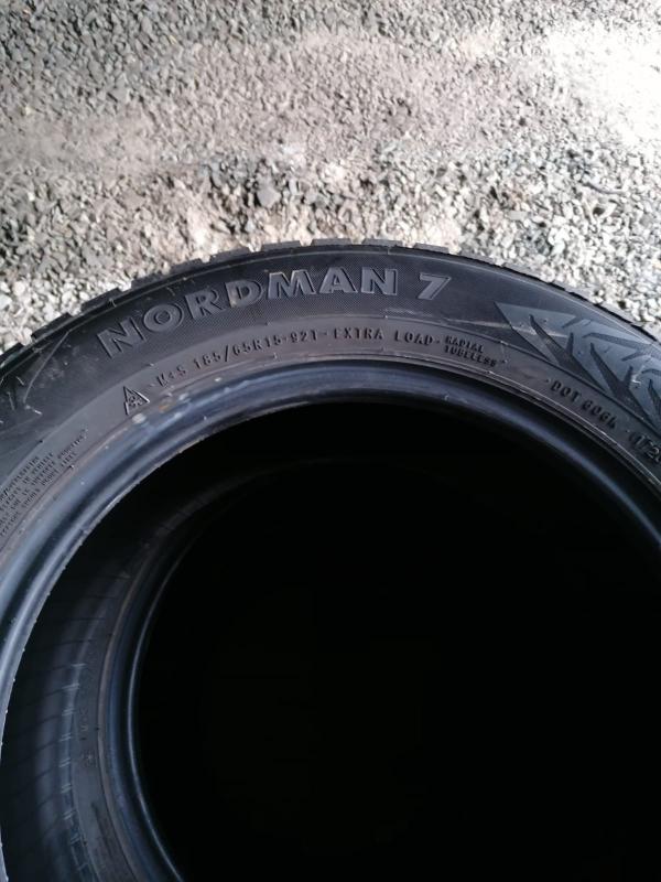 Продам шины зимнии  NOKIAN NORDMAN7 185/65R15. - Гай