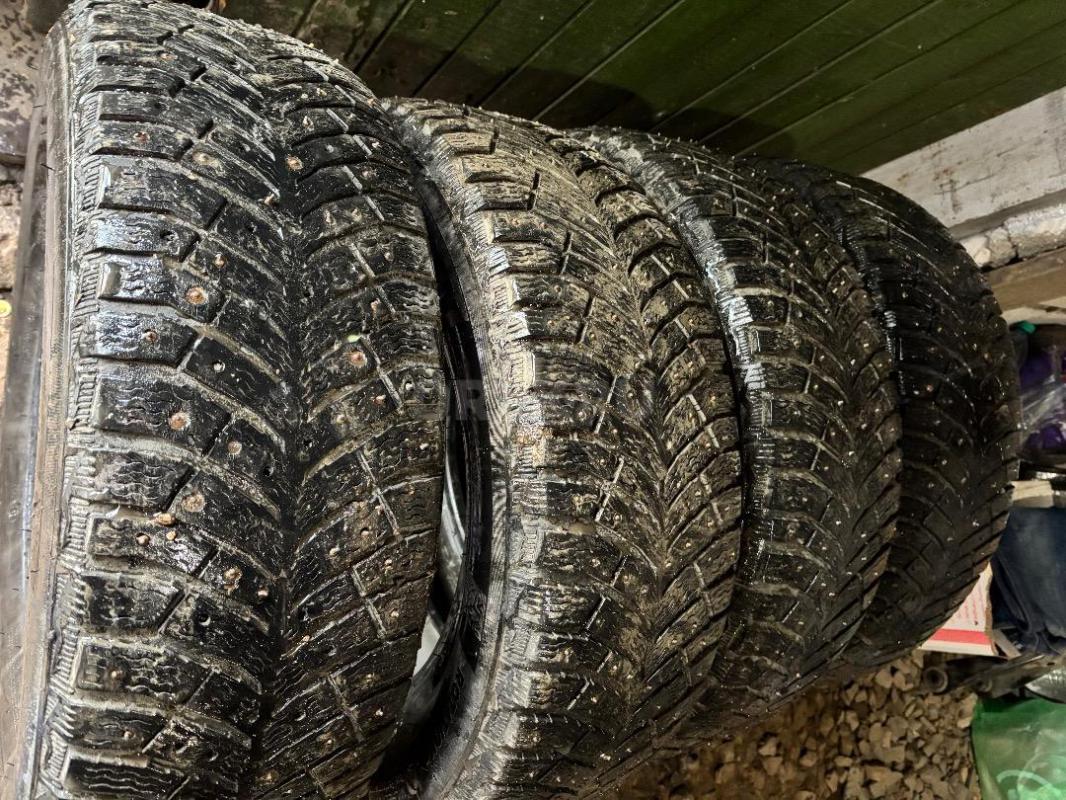 Продам зимние шипованные шины Michelin X-ice North 4. - Новотроицк