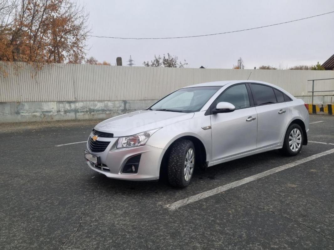 Продам Chevrolet Cruze I рестайлинг, ноябрь 2013. - Орск