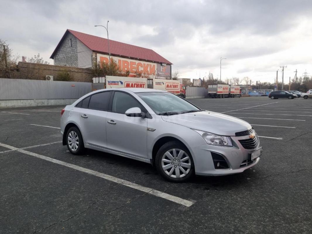 Продам Chevrolet Cruze I рестайлинг, ноябрь 2013. - Орск