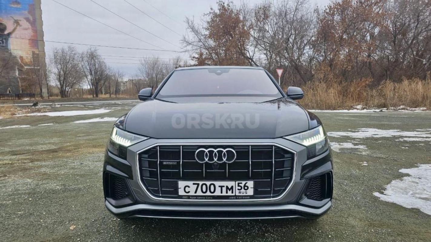 Состояние НОВОЕ - АУДИ Q8 S-Line с пакетом &quot;Blake Edition&quot; - Дилерский Авто / не п - Орск