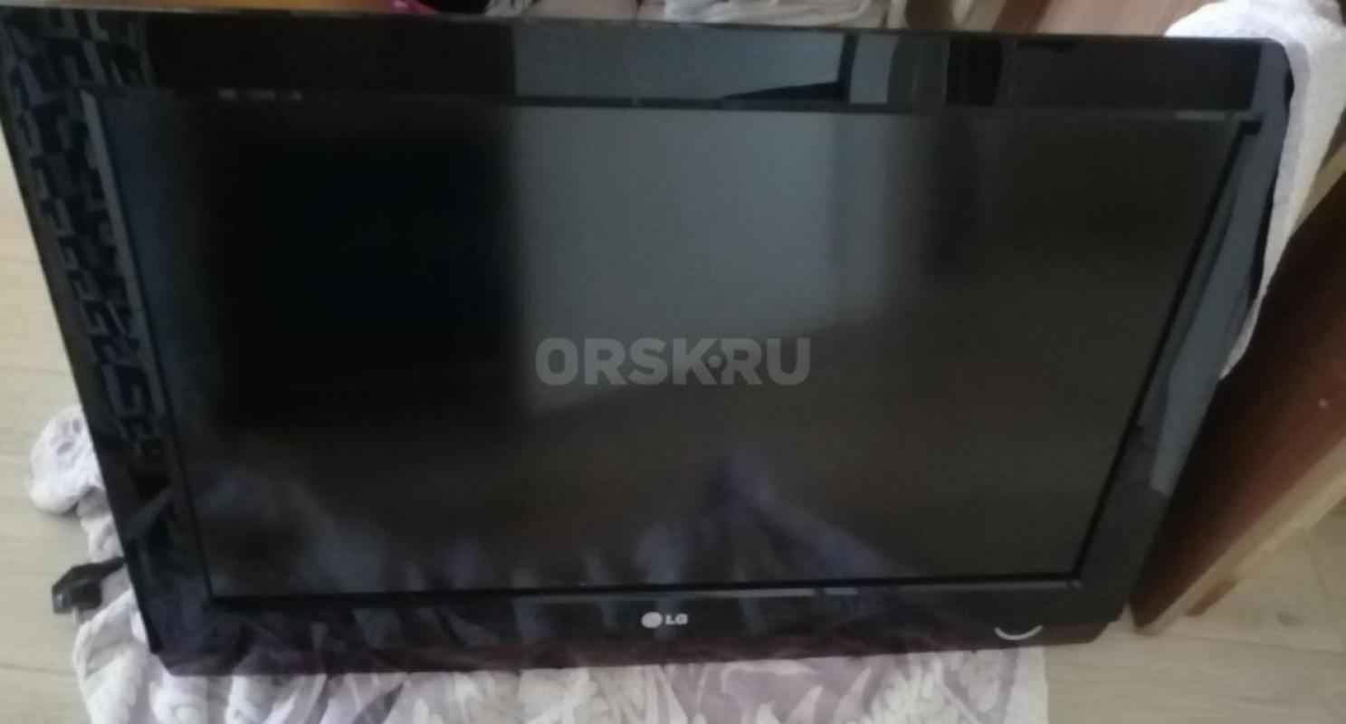 Телевизор LG 32LG4000, HD, черный В рабочем состоянии - Орск