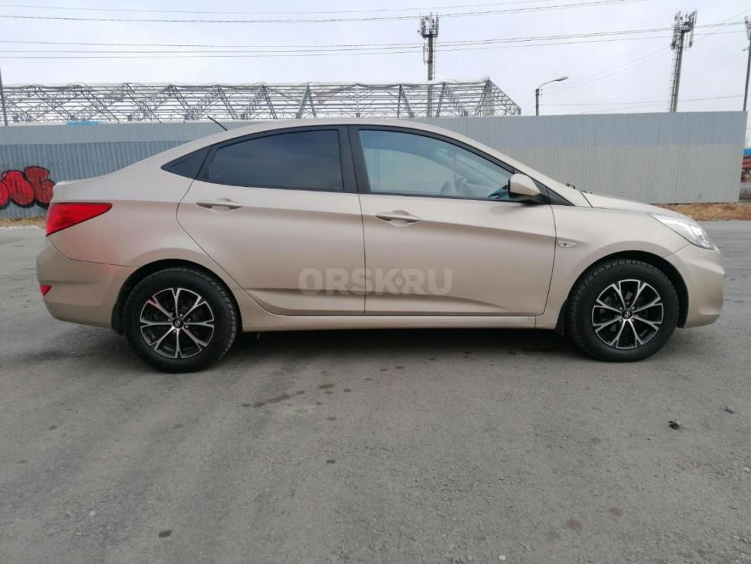 Продам Hyundai Solaris 2013 г. - Орск