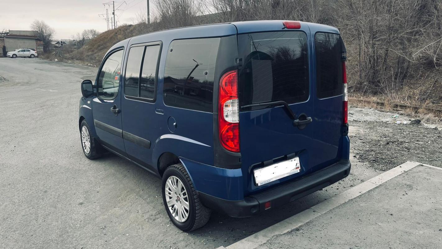 Продается FIAT Doblo, 2011 года

Кузов оцинкованный

Машина очень вместительная,подойдет как для раб - Новотроицк