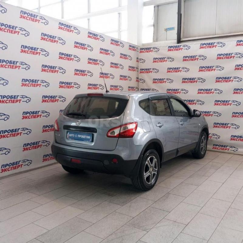 **Nissan Qashqai I Рестайлинг 2011 года**

Внедорожник с 5 дверьми и вариатором станет вашим верны - Орск