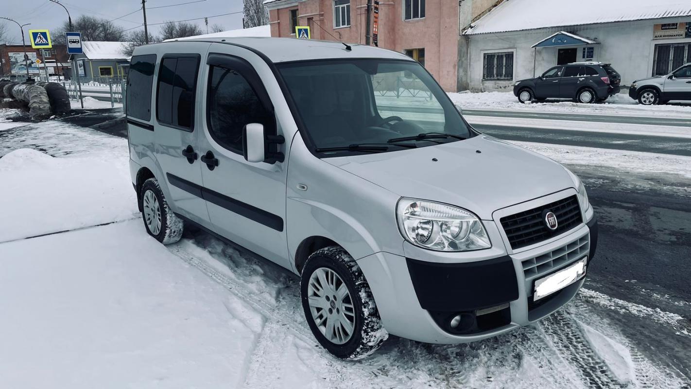 Продается FIAT Doblo, 2012 года

Один хозяин

Без ДТП в родном окрасе

Кузов оцинкованный

Машина оч - Новотроицк