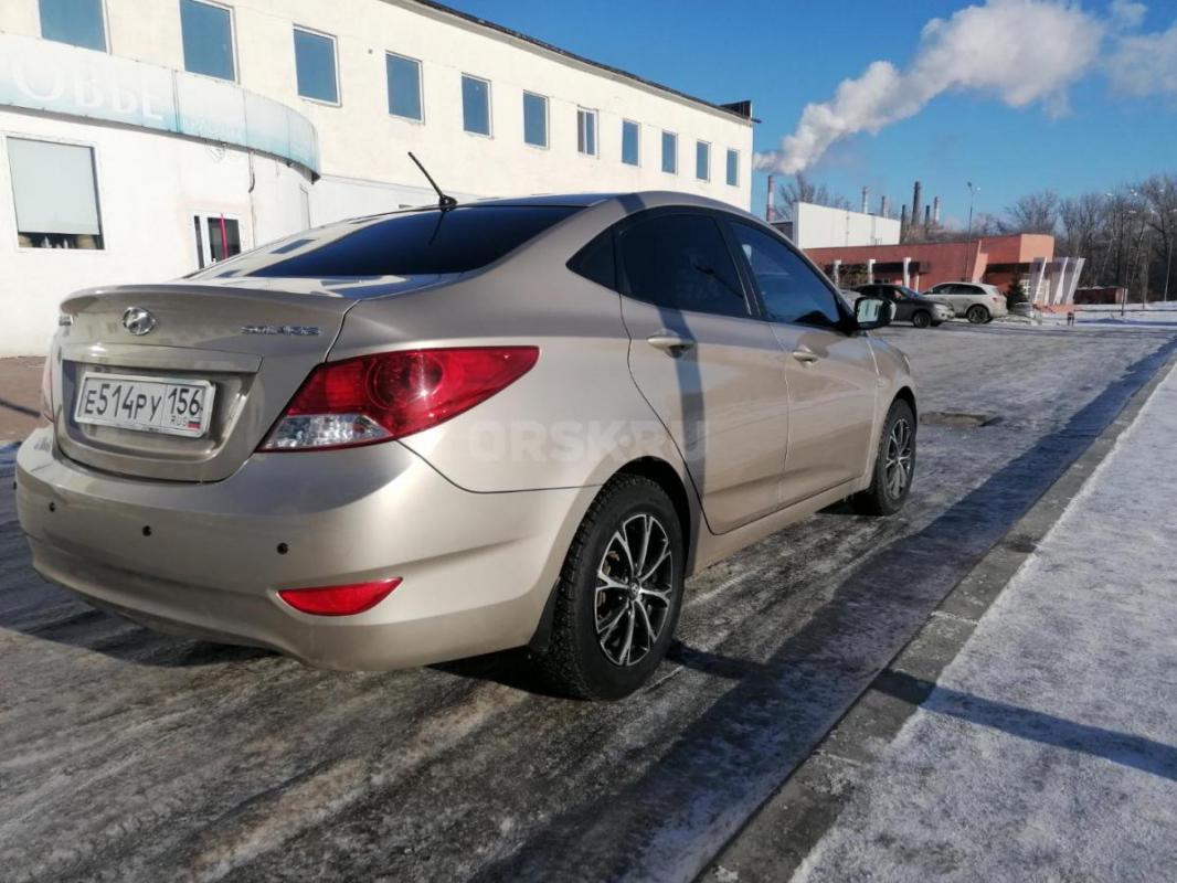 Продам Hyundai Solaris 2013 г. - Орск