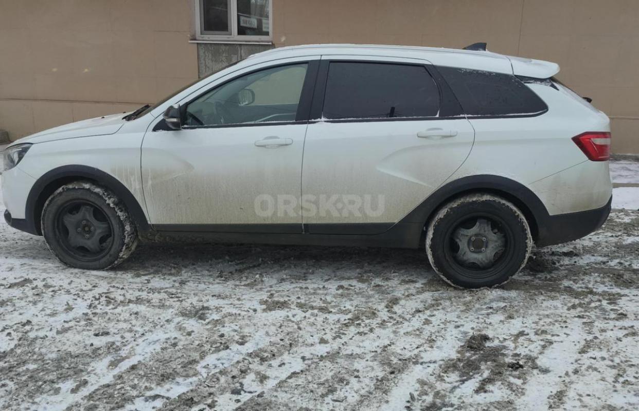 Продам машину LADA Vesta Cross универсал, комплектации люкс в отличном состоянии. - Орск