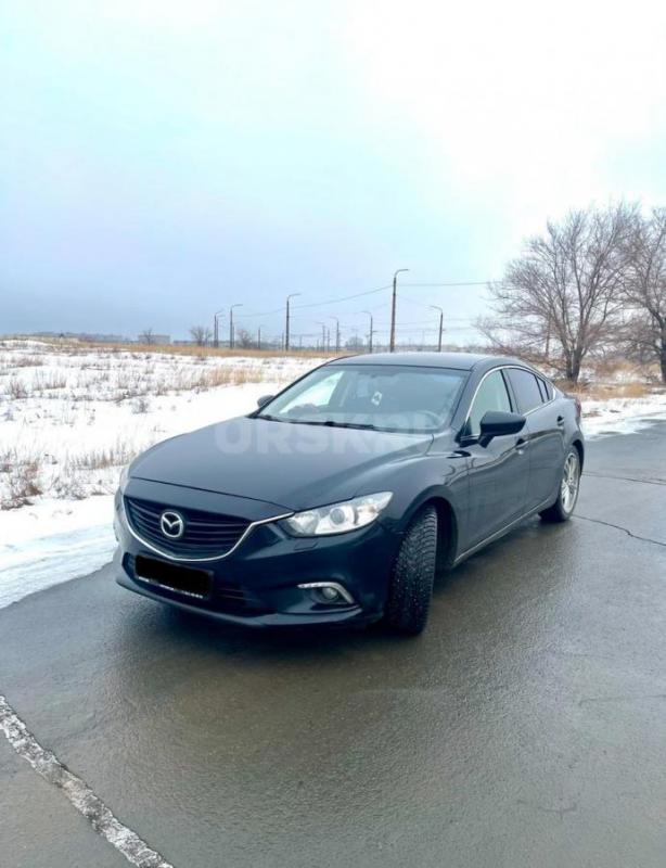 В продаже Mazda 6, 2014 г/в, двигатель 2,5, черный кожаный салон, подогрев передних сидений, функция - Орск