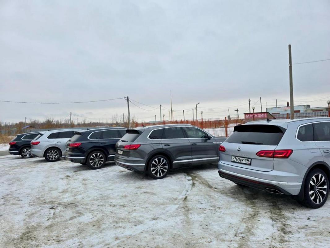 Дилерский /не путайте с привезёнками/ VOLKSWAGEN TOUAREG в БОГАТЕЙШЕЙ Комплектации БИЗНЕС R-Line = П - Орск