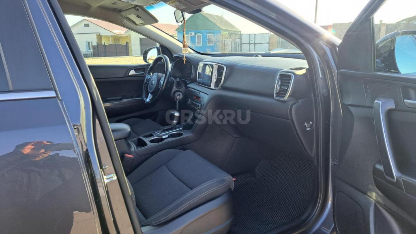 Продам KIA SPORTAGE, Куплен в 2018г. - Орск