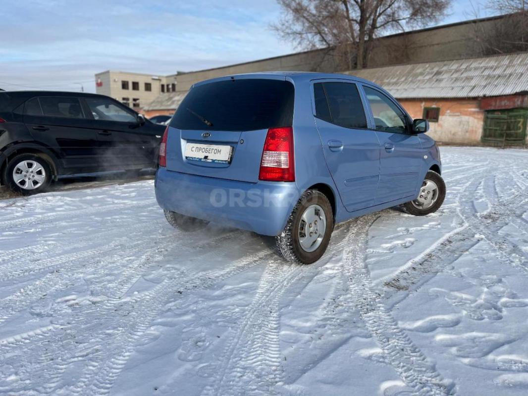 Продам Кия Пиканта в отличном состоянии без вложений ,кондиционер , новая зимняя резина машина на по - Орск