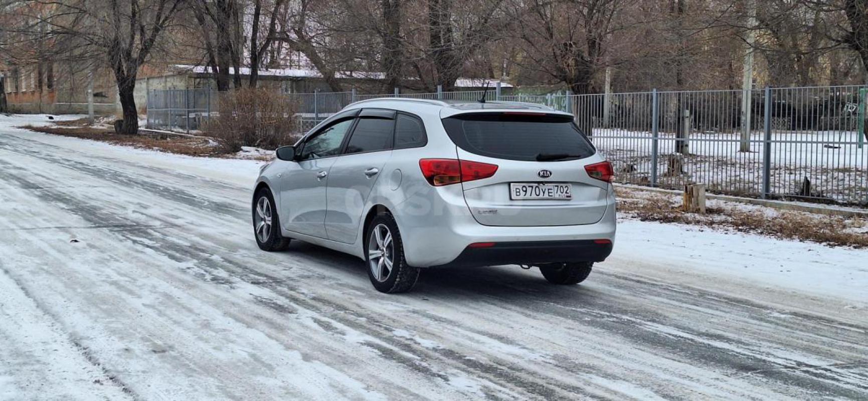 Продам KIA CEE&#039;D Универсал 2012 г. - Орск