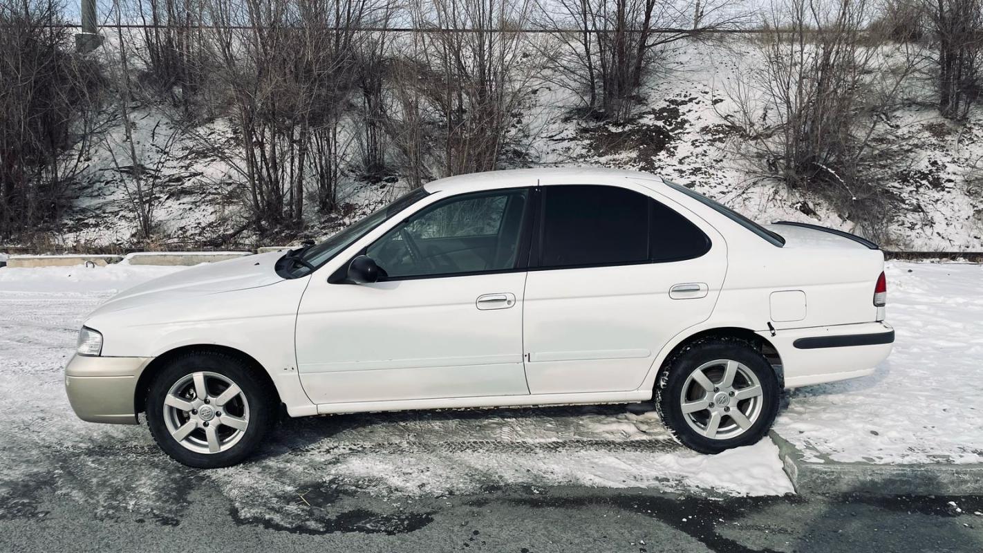 Продается Nissan Sunny, 1998 года. - Новотроицк