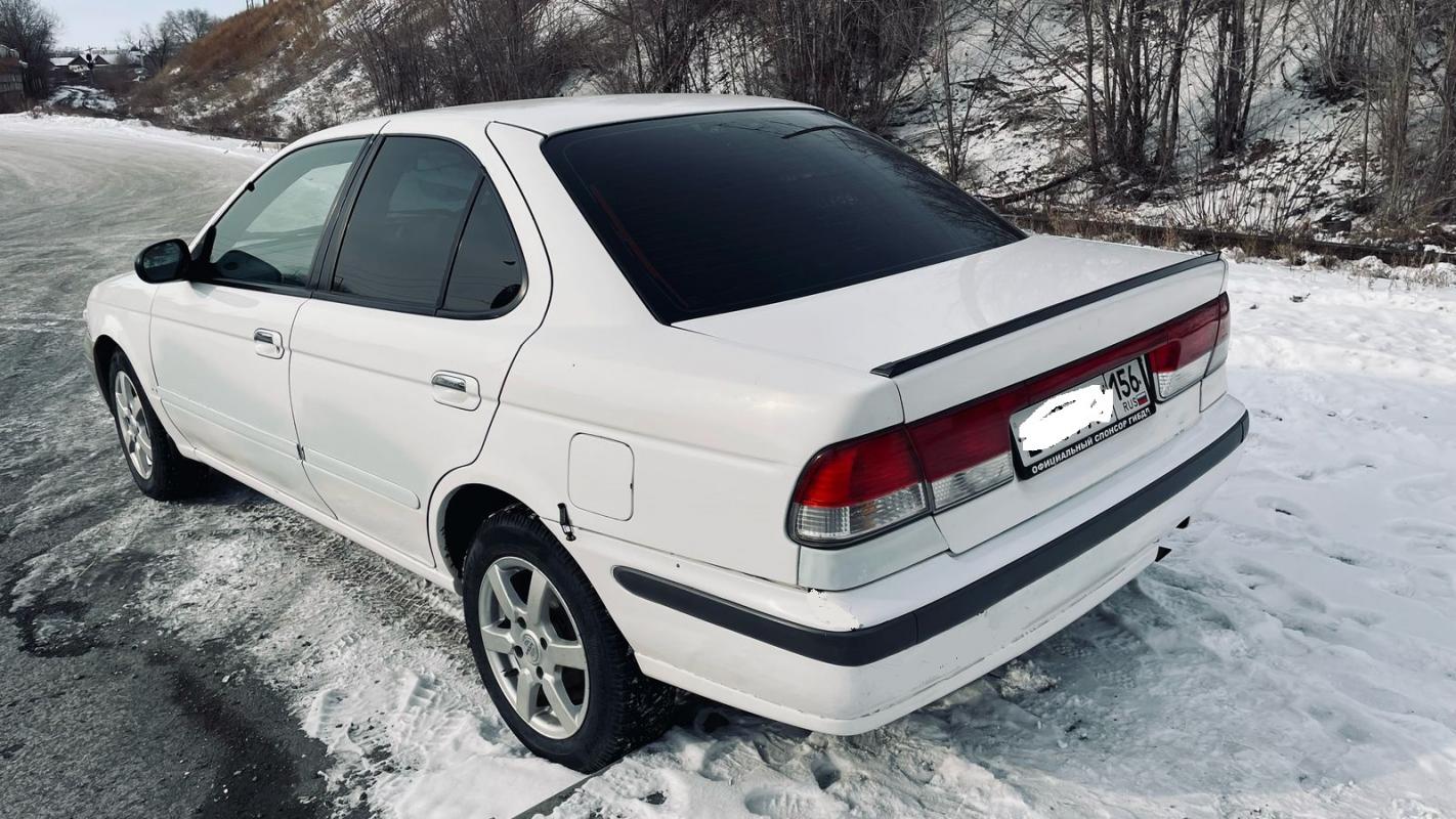 Продается Nissan Sunny, 1998 года. - Новотроицк