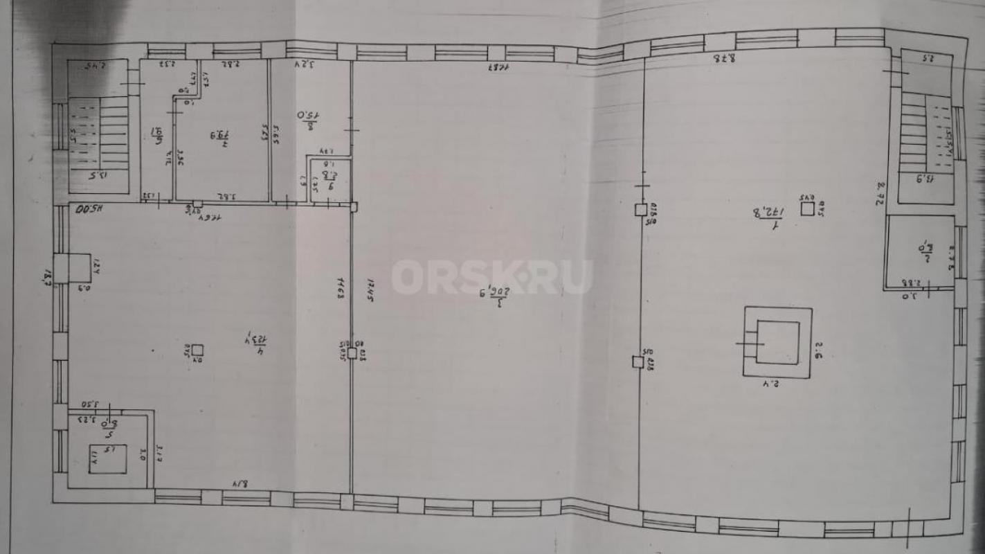 Продам нежилое 4-х этажное здание в г. - Медногорск