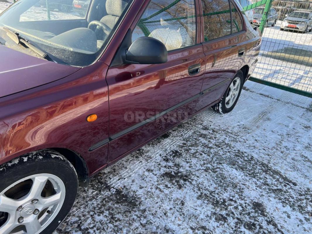 Продается Hyundai Accent год 2008 отличный маневренный экономичный автомобиль! - Орск