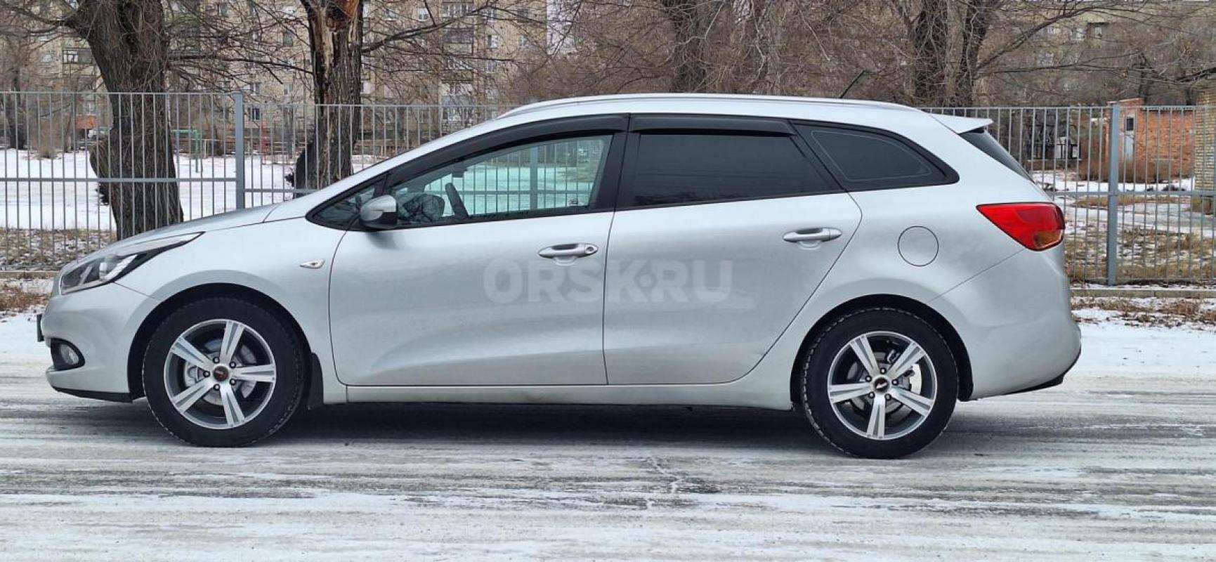 Продам KIA CEE&#039;D Универсал 2012 г. - Орск