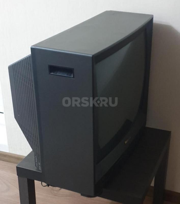 ТВ PANASONIC TC-26B4R ( 66 см., хор.сост., пульт ). - Орск