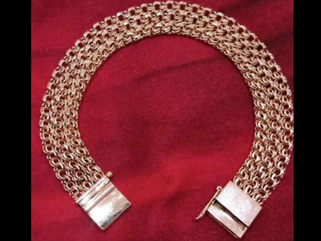 Куплю браслет 583-585 пробы троиной или двойной «Бисмарк» от 35 до 50 грамм   Именно «Бисмарк» как н - Новотроицк