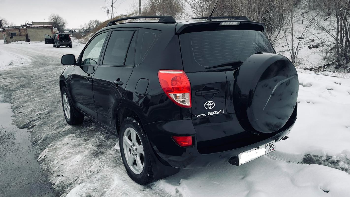 Пpoдается Лeгендaрная Тоyotа RAV4 2006 года

Лучше и комфортнее любой новой нивы . - Новотроицк