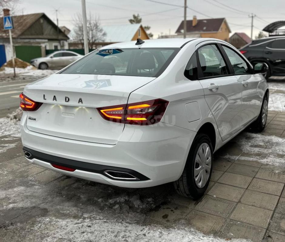 Продам новую LADA VESTA ПТС 2025 год без пробега, будете первым владельцем ! - Новотроицк