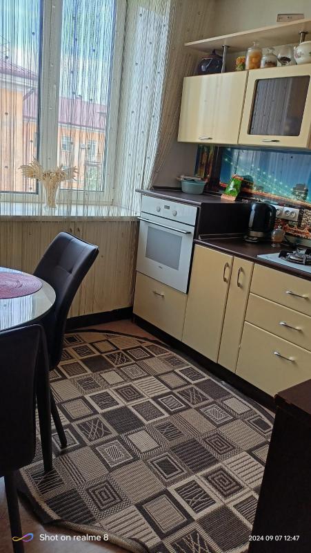 Квартира с мебелью и техникой, подробности по телефону. - Новотроицк