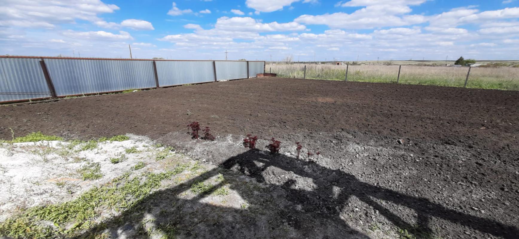 Участок 8соток, в собственности, площадь дома 30-35 кв м. - Новотроицк