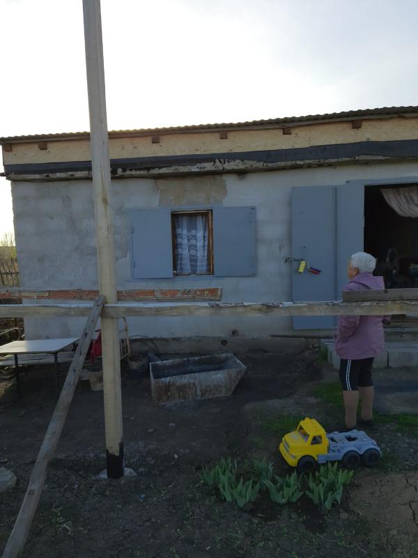 Участок 8соток, в собственности, площадь дома 30-35 кв м. - Новотроицк