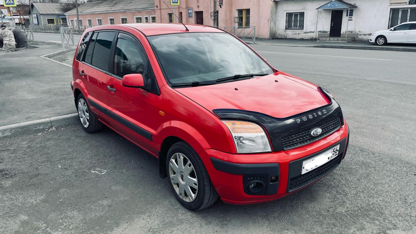 Продается Ford Fusion 2007 года

Комплектация :

- Электростеклоподъёмники.

- Аудио система. - Новотроицк