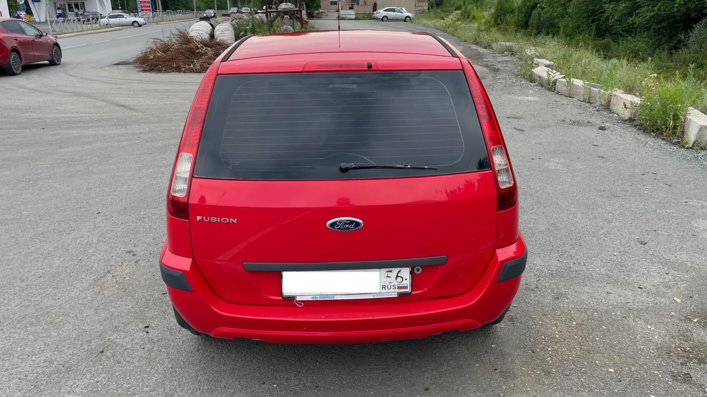 Продается Ford Fusion 2007 года

Комплектация :

- Электростеклоподъёмники.

- Аудио система. - Новотроицк