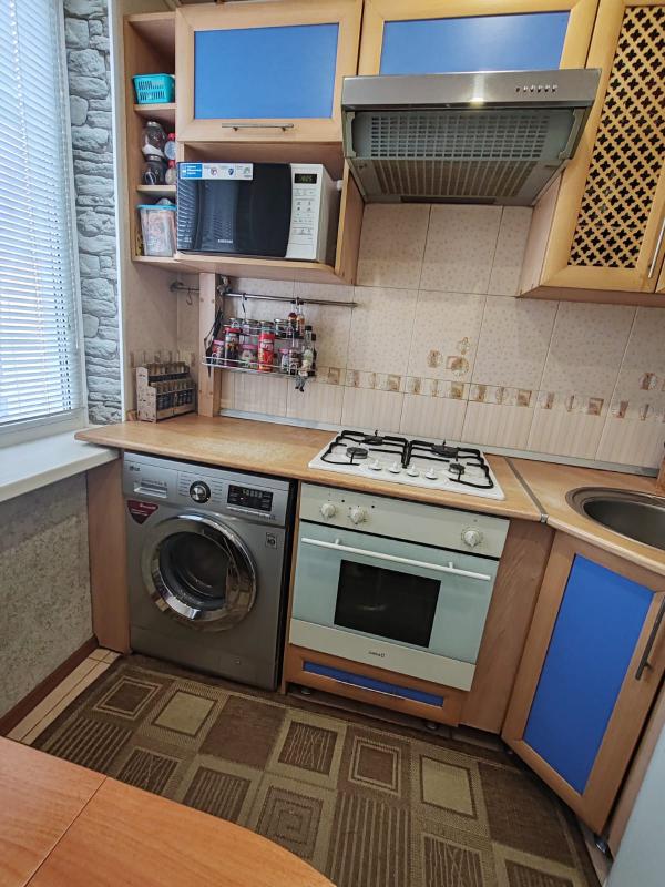 Продам 3- комнатную (61 кв. - Новотроицк