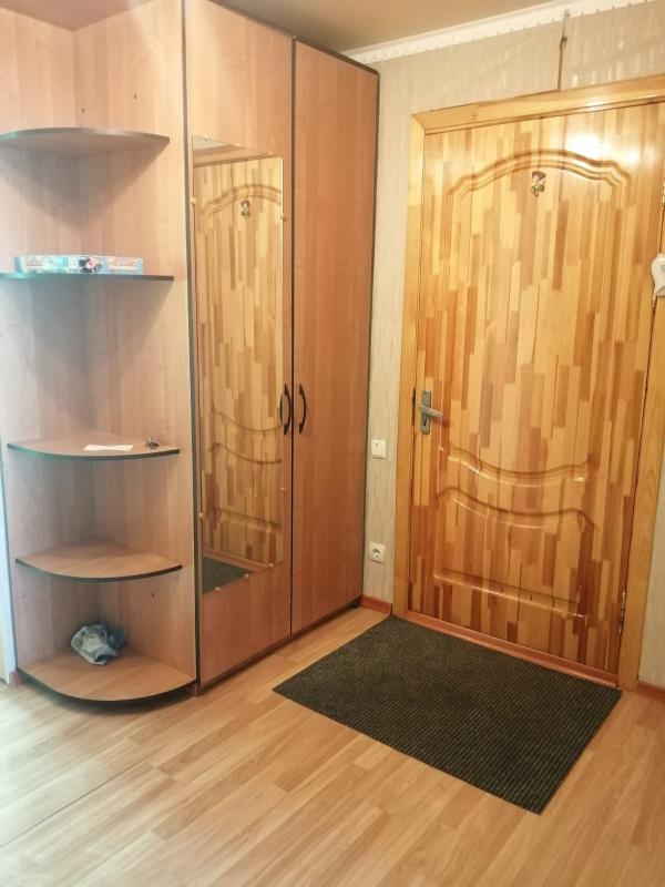 Продается уютная 3-комнатная квартира улучшенной планировки в кирпичном доме на 5 этаже, расположенн - Гай