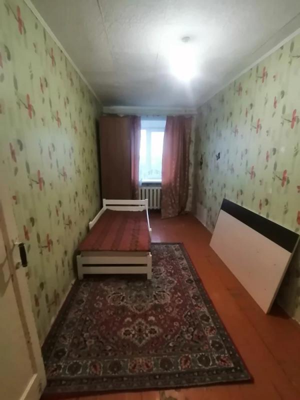 Продаётся 3-комнатная квартира по адресу: улица Октябрьская, дом 58. - Гай