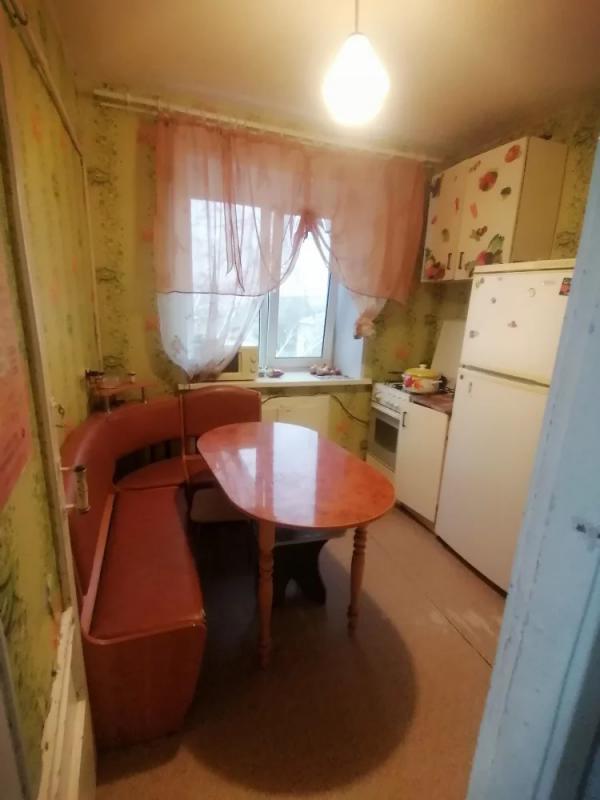 Продаётся 3-комнатная квартира по адресу: улица Октябрьская, дом 58. - Гай