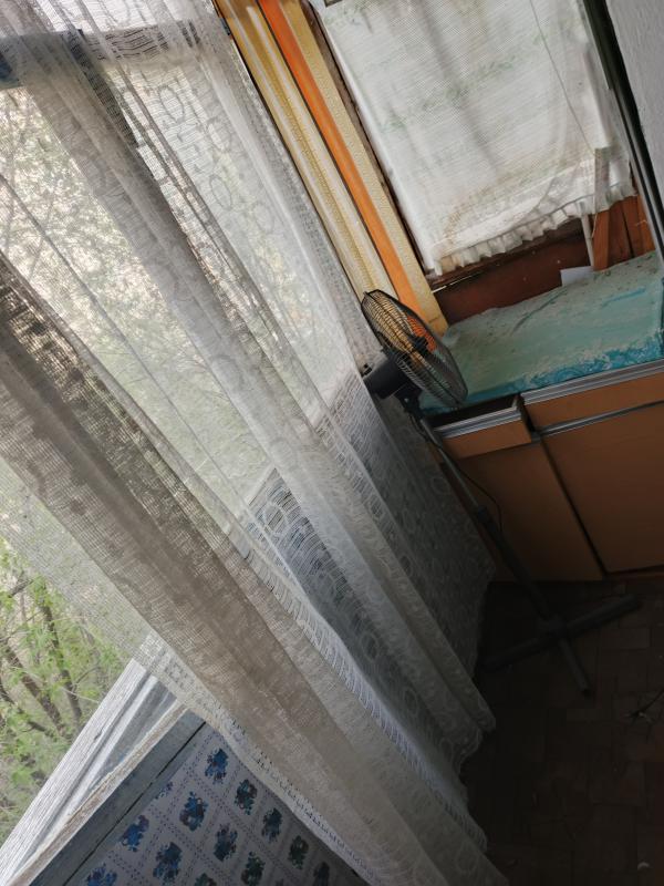 Продам квартиру (ремонт старый). - Новотроицк