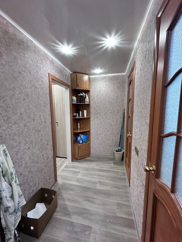 Продается двухкомнатная квартира улучшенной планировки. - Новотроицк