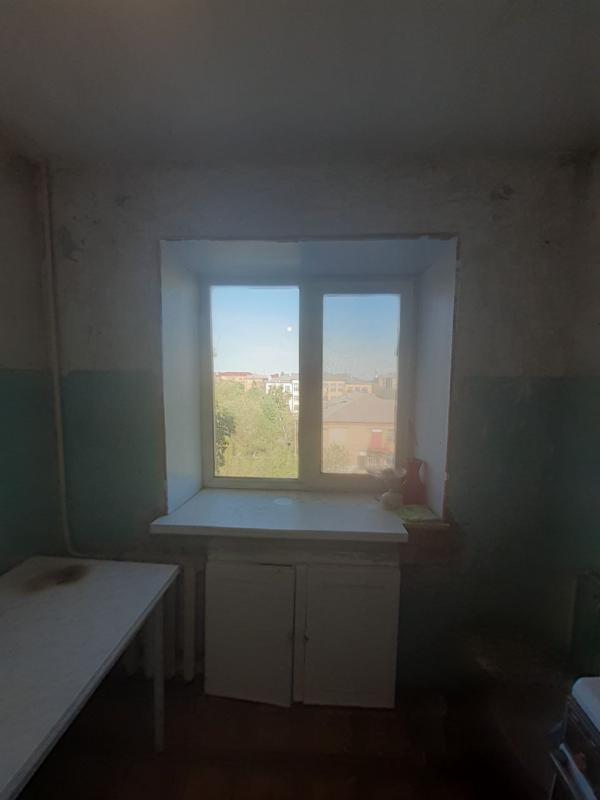 Продается 1-комнатная квартира в  центре города по адресу :
г. - Новотроицк