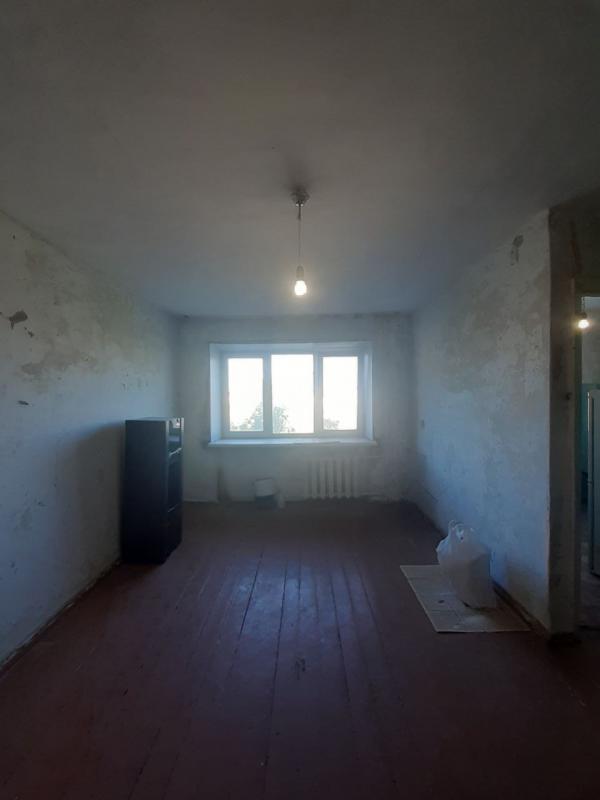 Продается 1-комнатная квартира в  центре города по адресу :
г. - Новотроицк